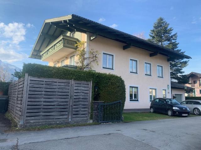 Appartement Haus Kaindl à Kuchl Extérieur photo